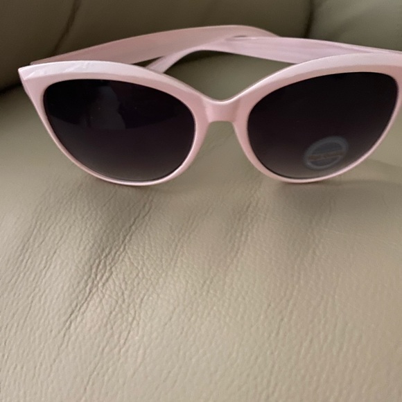 Accessories - NEW PASTEL PINK SUNGLASSES